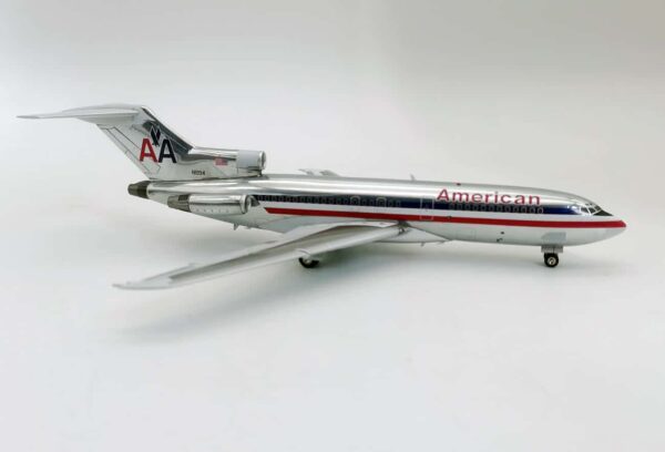 inflight - 1:200 american airlines boeing 727-23 n1994 w/stand (if721aa1222p)