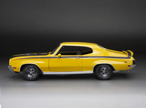 Sun Star 1:18 Buick GSX 1970 Saturn Yellow (H5702)