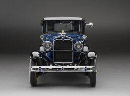 Sun Star 1:18 Ford Model A Coupe Riviera Blue 1931 (H6211)