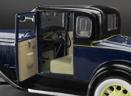 Sun Star 1:18 Ford Model A Coupe Riviera Blue 1931 (H6211)