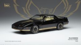 Ixo CLC366N Pontiac Firebird Trans Am 1:43 diecast model car