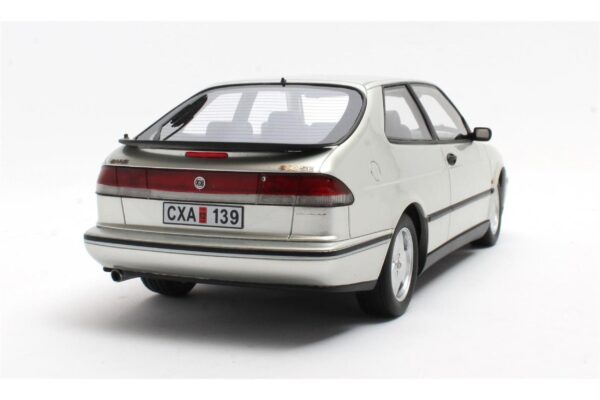 Cult Scale 1:18 Saab 900 SE Turbo 1994 Silver (CML190-2) Limited Edition Resin Model 8 Cult Scale 1:18 Saab 900 SE Turbo 1994 Silver (CML190-2) Limited Edition Resin Model
