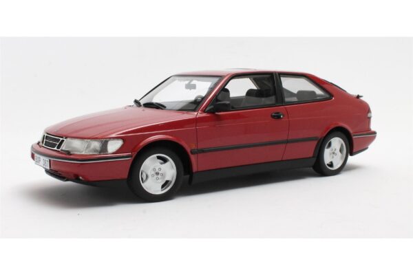 Cult Scale 1:18 Saab 900 SE Turbo 1994 Red (CML190-3) Limited Edition Resin Model