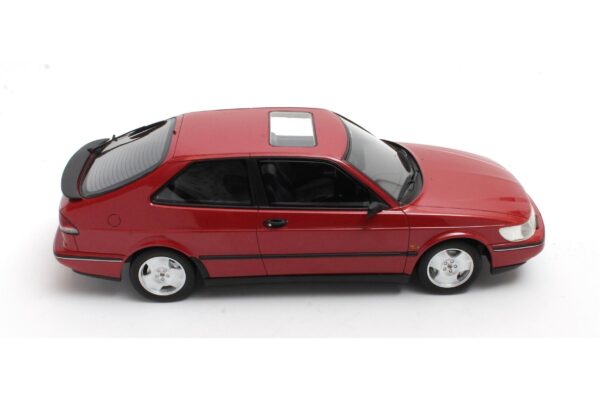 Cult Scale 1:18 Saab 900 SE Turbo 1994 Red (CML190-3) Limited Edition Resin Model 9 Cult Scale 1:18 Saab 900 SE Turbo 1994 Red (CML190-3) Limited Edition Resin Model