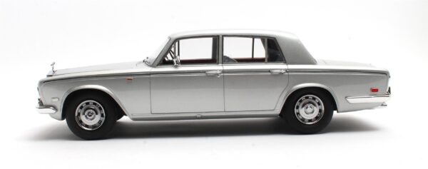 Cult Scale 1:18 Rolls-Royce Silver Shadow Silver Metallic 1974-1977