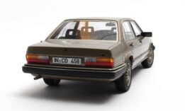 Cult Scale - 1:18 Audi 200 5T Type 43 Gold Metallic 1980-1982 - Limited Edition Resin Model