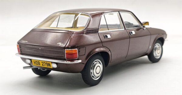 1:18 Austin Allegro 1973 Brazil Brown Metallic - Limited Edition Resin Model by Cult Scale - Image 2