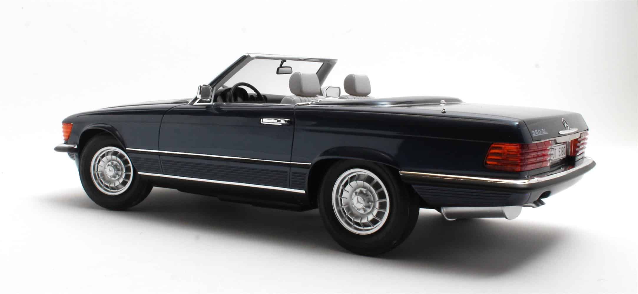12ART - 1:12 Mercedes-Benz 380SL R107 Lapis Blue Metallic 1979-1985 - Limited Edition Resin Model 2 12ART - 1:12 Mercedes-Benz 380SL R107 Lapis Blue Metallic 1979-1985 - Limited Edition Resin Model