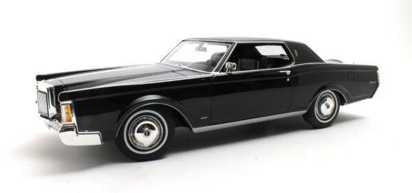 Cult Scale 1:18 Lincoln Continental Mark III 1971 Black (CML195-3) Limited Edition Resin Model