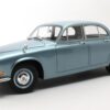 Cult Scale 1:18 Jaguar 420 1966-69 Opalescent Silver Blue Metallic (CML289-3) Limited Edition Resin Model 19 Cult Scale 1:18 Jaguar 420 1966-69 Opalescent Silver Blue Metallic (CML289-3) Limited Edition Resin Model