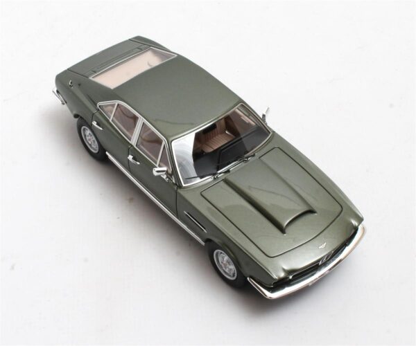 Matrix 1:43 Aston Martin Lagonda Series I Green Metallic (1974-75) (MX40108-182) Limited Edition Resin Model 9 Matrix 1:43 Aston Martin Lagonda Series I Green Metallic (1974-75) (MX40108-182) Limited Edition Resin Model
