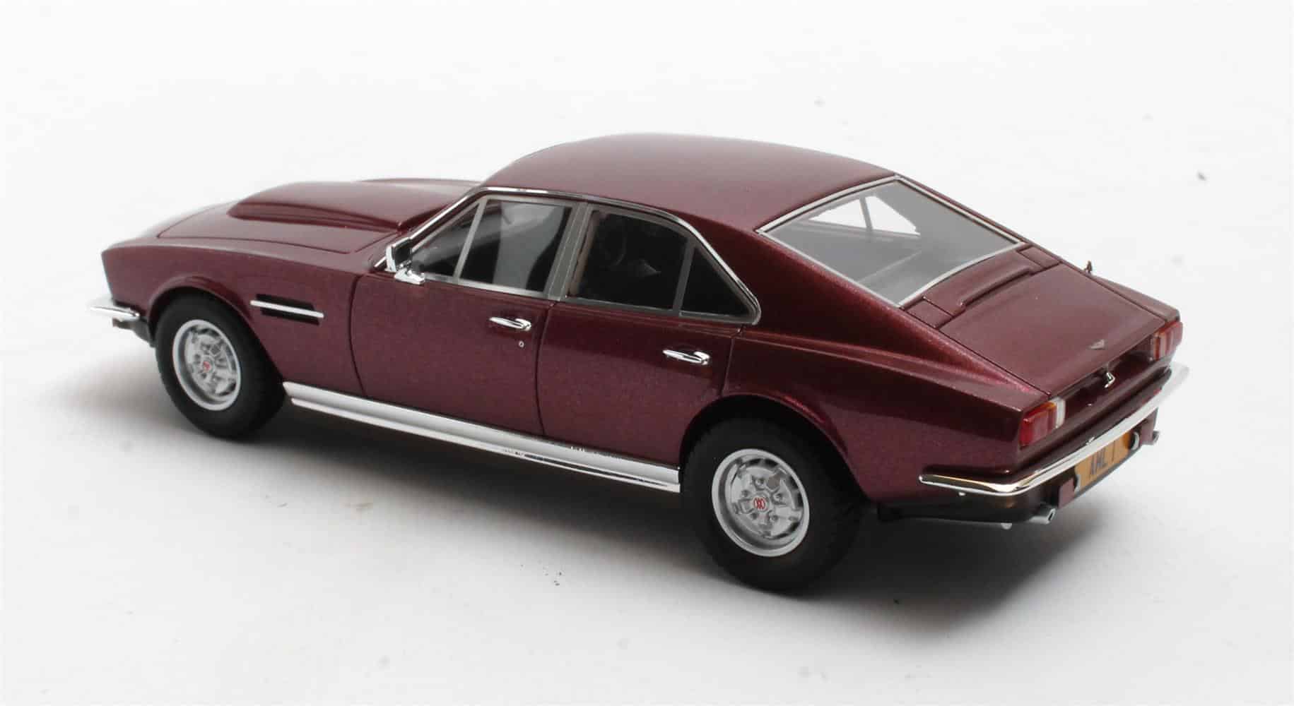 Matrix 1:43 Aston Martin Lagonda Series I Red Metallic (1974-75) (MX40108-183) Limited Edition Resin Model 2 Matrix 1:43 Aston Martin Lagonda Series I Red Metallic (1974-75) (MX40108-183) Limited Edition Resin Model - Image 2