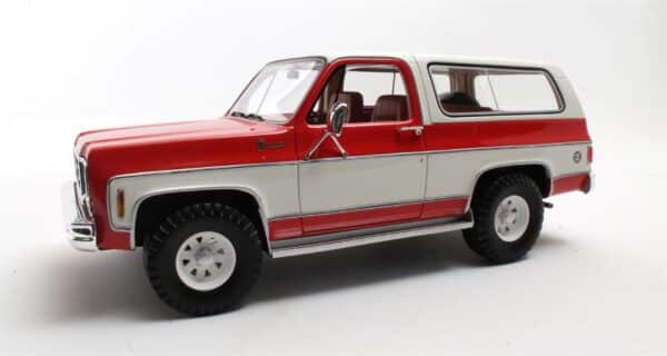 Cult Scale 1:18 Chevrolet Blazer K5 1973-1978 Red/White (CML155-1) Limited Edition Resin Model