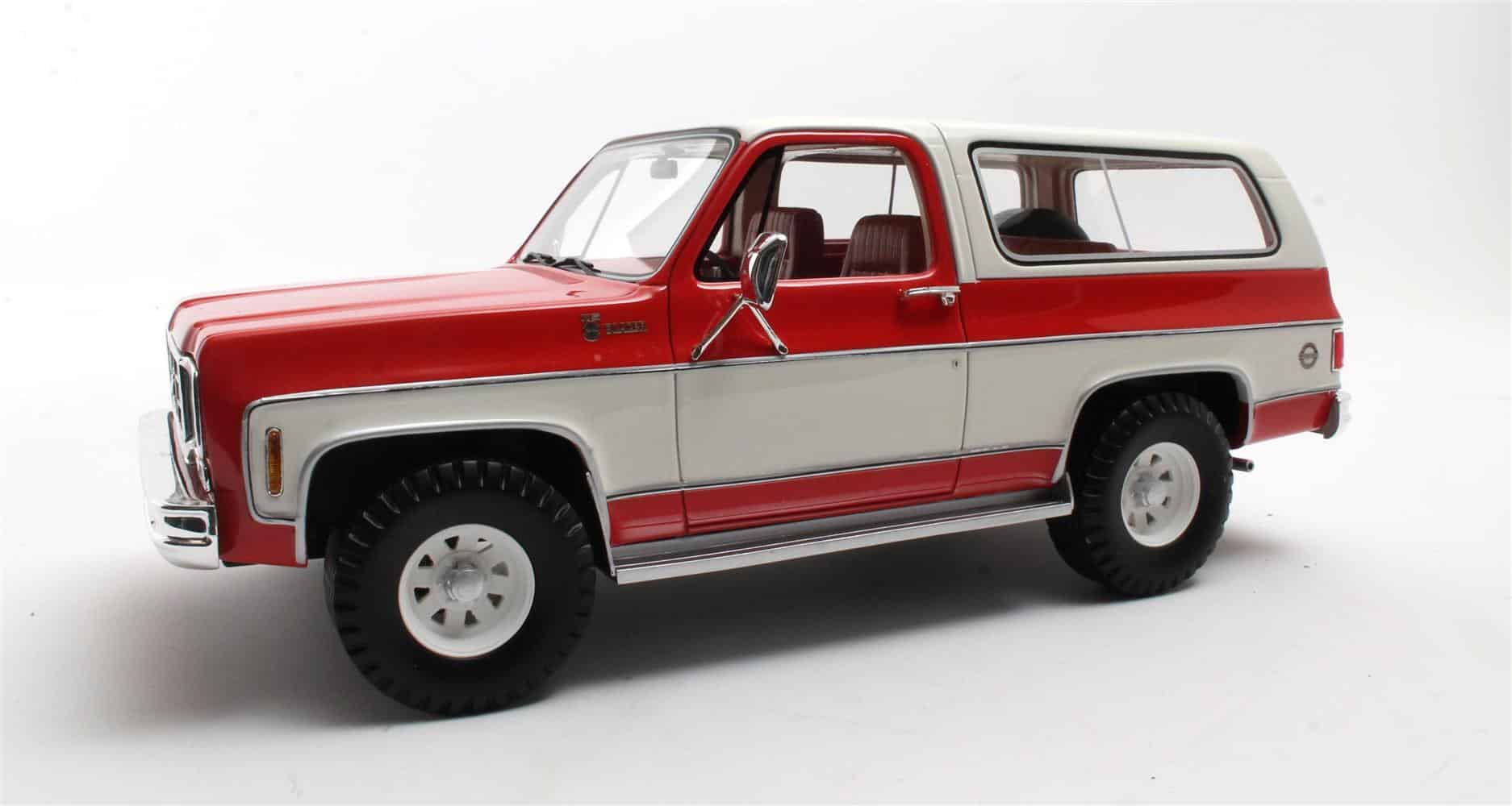 Cult Scale 1:18 Chevrolet Blazer K5 1973-1978 Red/White (CML155-1) Limited Edition Resin Model
