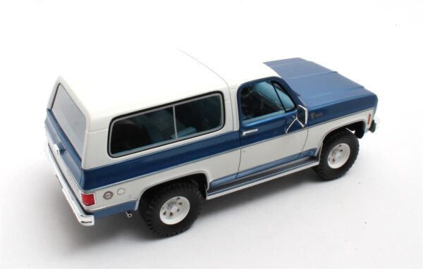 Cult Scale 1:18 Chevrolet Blazer K5 1973-1978 Blue/White (CML155-3) Limited Edition Resin Model 10 Cult Scale 1:18 Chevrolet Blazer K5 1973-1978 Blue/White (CML155-3) Limited Edition Resin Model