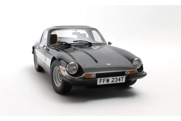 Cult Scale 1:18 TVR 3000M 1972-1976 Black (CML226-1) Limited Edition Resin Model 9 Cult Scale 1:18 TVR 3000M 1972-1976 Black (CML226-1) Limited Edition Resin Model