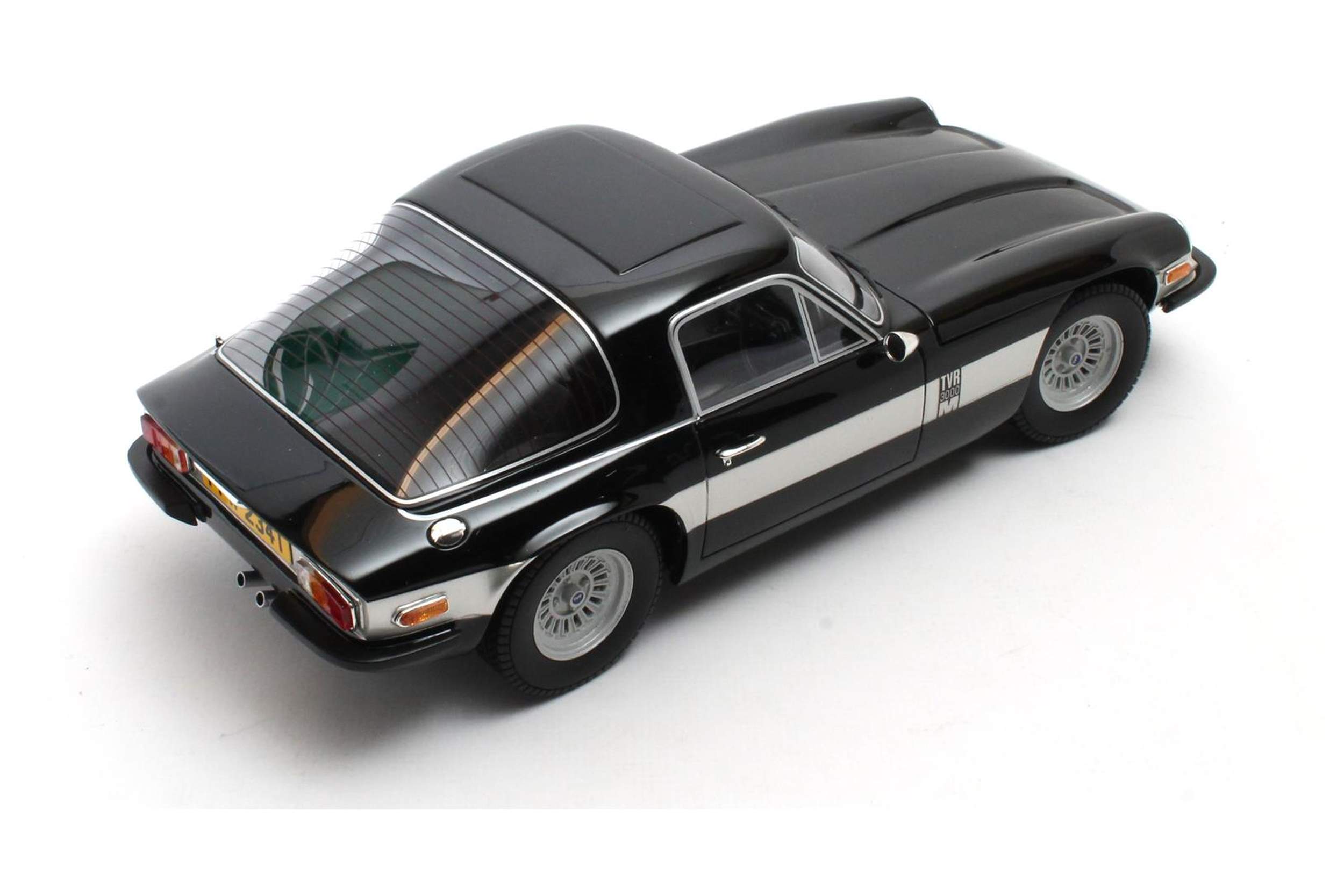 Cult Scale 1:18 TVR 3000M 1972-1976 Black (CML226-1) Limited Edition Resin Model - Image 5