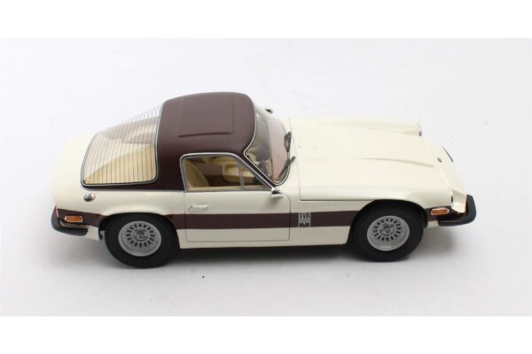 Cult Scale 1:18 TVR 3000M 1972-1976 Creme (CML226-3) Limited Edition Resin Model 8 Cult Scale 1:18 TVR 3000M 1972-1976 Creme (CML226-3) Limited Edition Resin Model