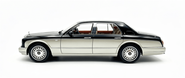 Cult Scale 1:18 Rolls-Royce Silver Seraph 1998 Black/Silver (CML199-1) Limited Edition Resin Model 6 Cult Scale 1:18 Rolls-Royce Silver Seraph 1998 Black/Silver (CML199-1) Limited Edition Resin Model