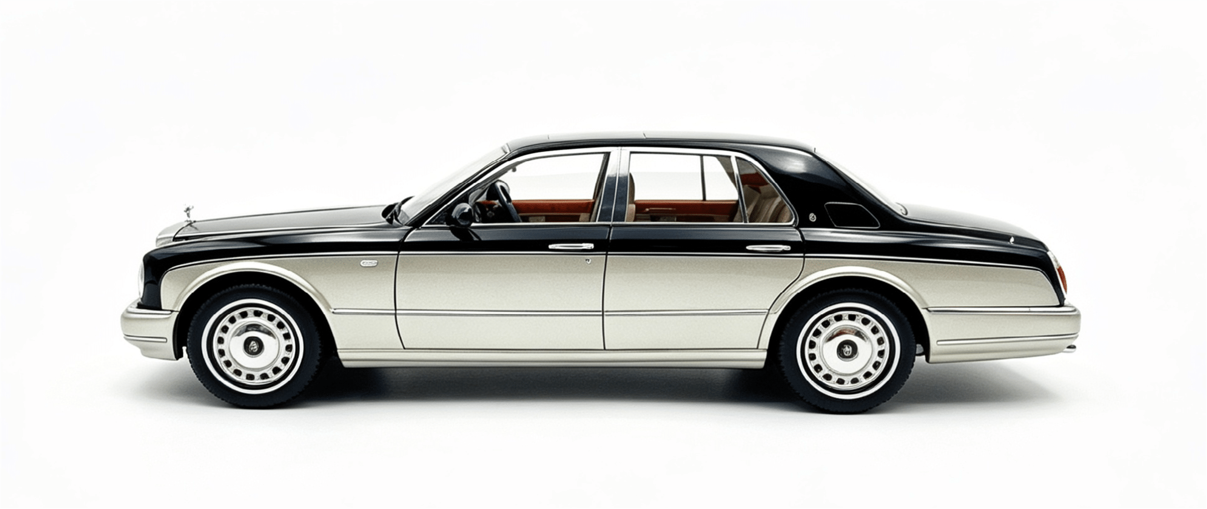 Cult Scale 1:18 Rolls-Royce Silver Seraph 1998 Black/Silver (CML199-1) Limited Edition Resin Model 2 Cult Scale 1:18 Rolls-Royce Silver Seraph 1998 Black/Silver (CML199-1) Limited Edition Resin Model - Image 2