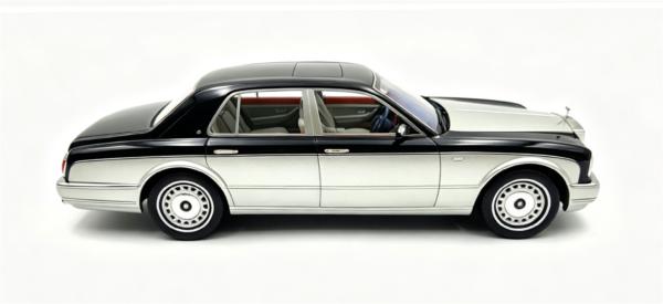 Cult Scale 1:18 Rolls-Royce Silver Seraph 1998 Black/Silver (CML199-1) Limited Edition Resin Model 9 Cult Scale 1:18 Rolls-Royce Silver Seraph 1998 Black/Silver (CML199-1) Limited Edition Resin Model