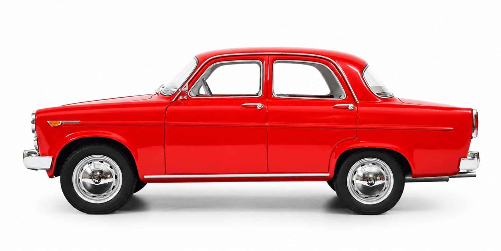 Cult Scale 1:18 Alfa Romeo Giulietta Ti 1961-64 Red (CML249-2) Limited Edition Resin Model 2 Cult Scale 1:18 Alfa Romeo Giulietta Ti 1961-64 Red (CML249-2) Limited Edition Resin Model - Image 2