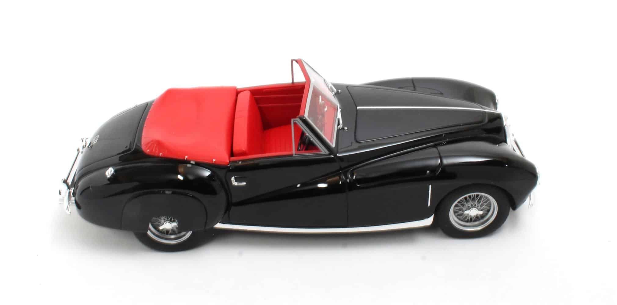 Cult Scale 1:18 Aston Martin 2-Litre Sports 1949 Black (CML294-3) Limited Edition Resin Model 3 Cult Scale 1:18 Aston Martin 2-Litre Sports 1949 Black (CML294-3) Limited Edition Resin Model - Image 3