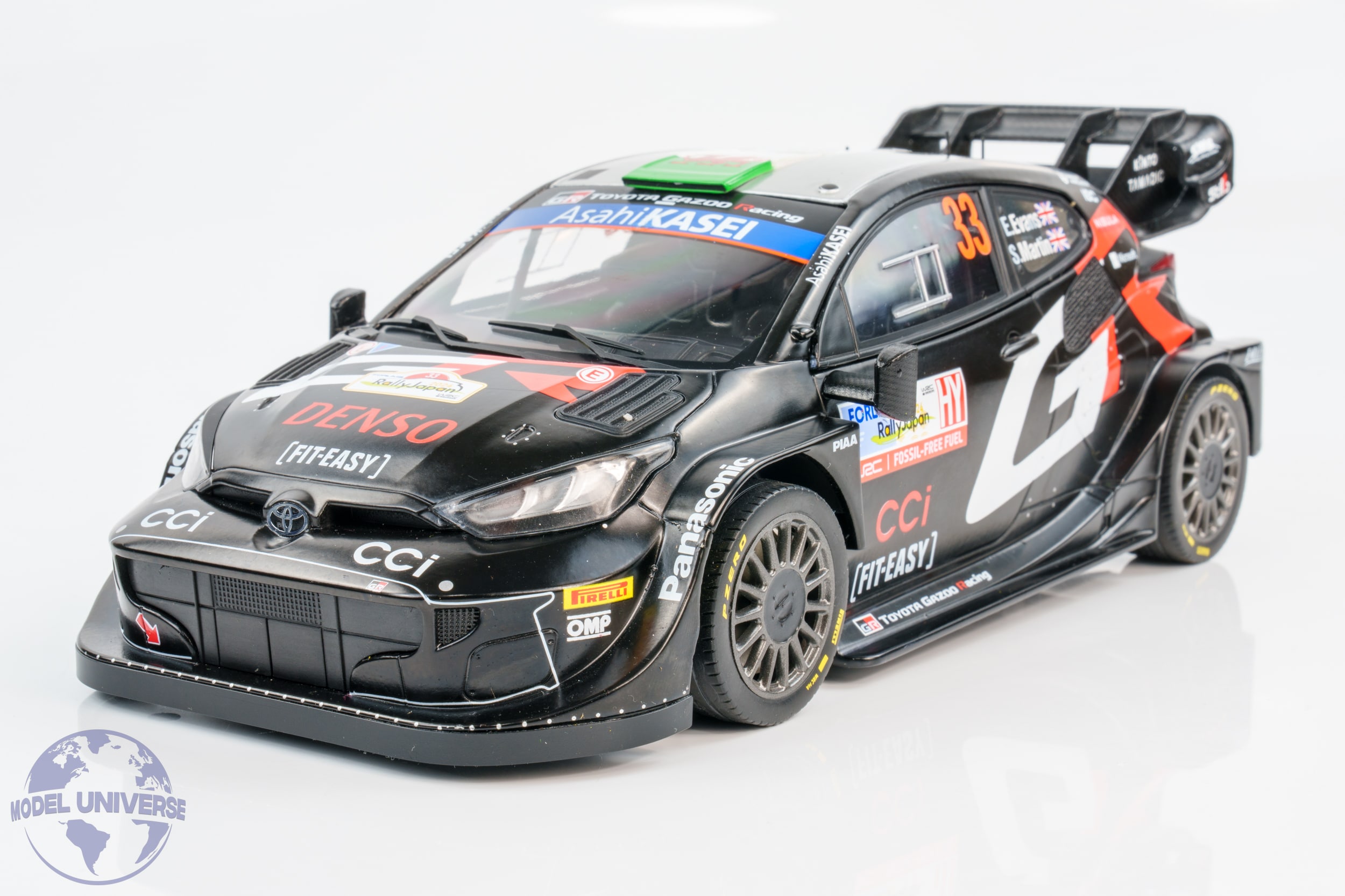 Ixo - 1:18 Toyota GR Yaris Rally1 No.33 Elfyn Evans Winner Japan Rally 2024 - Diecast Model 5 Ixo - 1:18 Toyota GR Yaris Rally1 No.33 Elfyn Evans Winner Japan Rally 2024 - Diecast Model