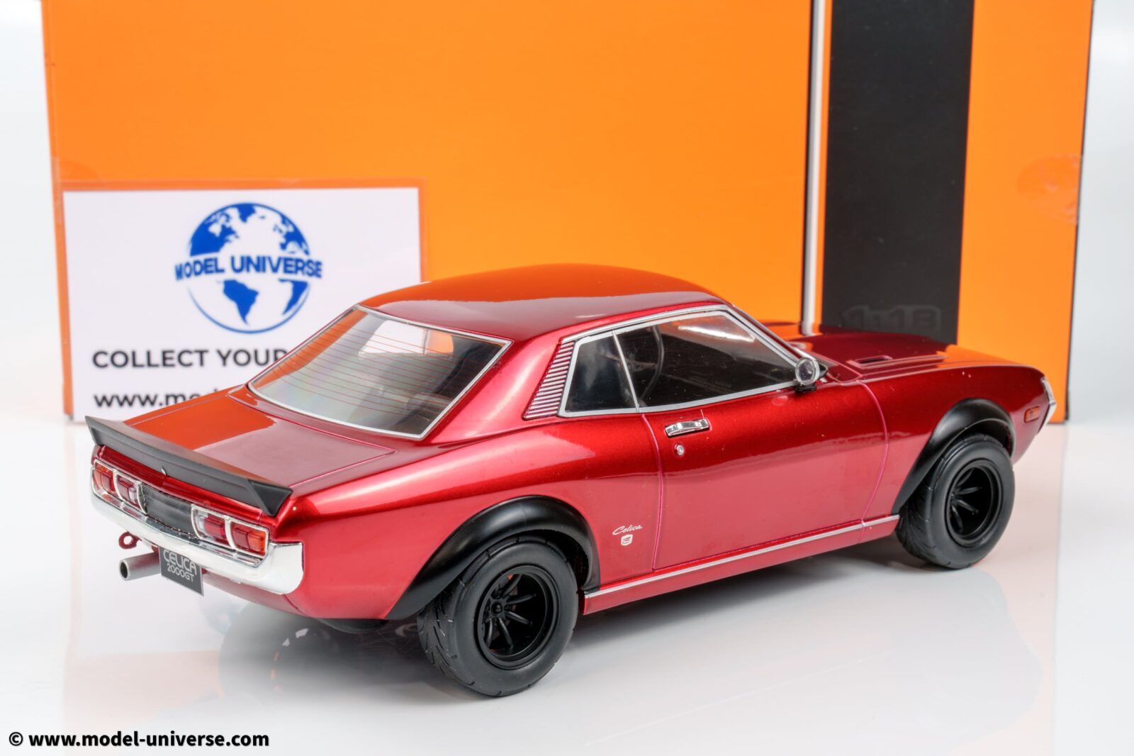 Ixo - 1:18 Toyota Celica 2000 GT (RA21) Red Metallic 1977