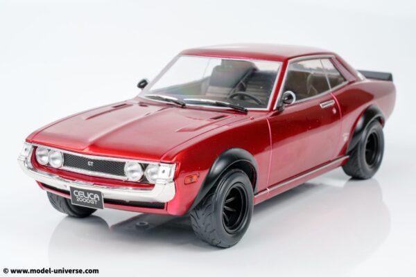 Ixo - 1:18 Toyota Celica 2000 GT (RA21) Red Metallic 1977 - Diecast Model 11 Ixo - 1:18 Toyota Celica 2000 GT (RA21) Red Metallic 1977 - Diecast Model