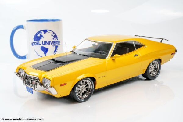Ixo - 1:18 Ford Gran Torino Sport 1972 Yellow Metallic - Diecast Model 15 Ixo - 1:18 Ford Gran Torino Sport 1972 Yellow Metallic - Diecast Model
