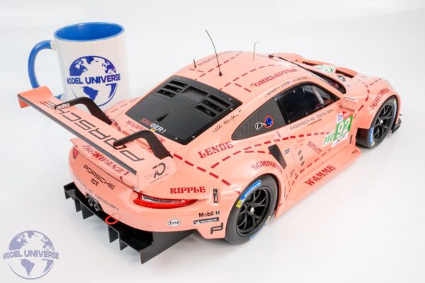 Ixo - 1:12 Porsche 911 (991) RSR No.92 24h Le Mans 2018 Class Winner LMGTE Pink Pig - Diecast Model 17 Ixo - 1:12 Porsche 911 (991) RSR No.92 24h Le Mans 2018 Class Winner LMGTE Pink Pig - Diecast Model