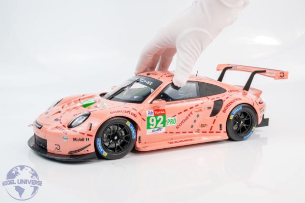 Ixo - 1:12 Porsche 911 (991) RSR No.92 24h Le Mans 2018 Class Winner LMGTE Pink Pig - Diecast Model 11 Ixo - 1:12 Porsche 911 (991) RSR No.92 24h Le Mans 2018 Class Winner LMGTE Pink Pig - Diecast Model