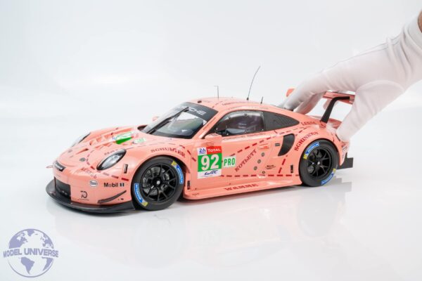Ixo - 1:12 Porsche 911 (991) RSR No.92 24h Le Mans 2018 Class Winner LMGTE Pink Pig - Diecast Model 12 Ixo - 1:12 Porsche 911 (991) RSR No.92 24h Le Mans 2018 Class Winner LMGTE Pink Pig - Diecast Model