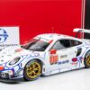 Ixo - 1:18 Porsche 911 RSR No.911 Class Winner Petit Le Mans 2018 - Pilet, Tandy, Makowiecki - Diecast Model 32 Ixo - 1:18 Porsche 911 RSR No.911 Class Winner Petit Le Mans 2018 - Pilet, Tandy, Makowiecki - Diecast Model