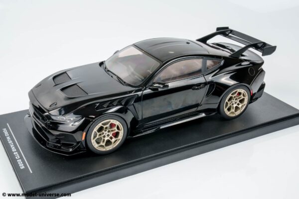 MCG - 1:18 Ford Mustang GTD Black 2025 - Limited Edition Diecast Model 12 MCG - 1:18 Ford Mustang GTD Black 2025 - Limited Edition Diecast Model