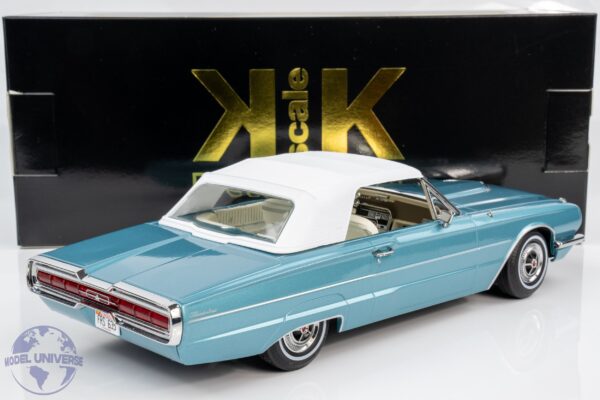 KK Scale - 1:18 Ford Thunderbird Cabriolet 1966 Light Blue Metallic / White Roof - Diecast Model 14 KK Scale - 1:18 Ford Thunderbird Cabriolet 1966 Light Blue Metallic / White Roof - Diecast Model