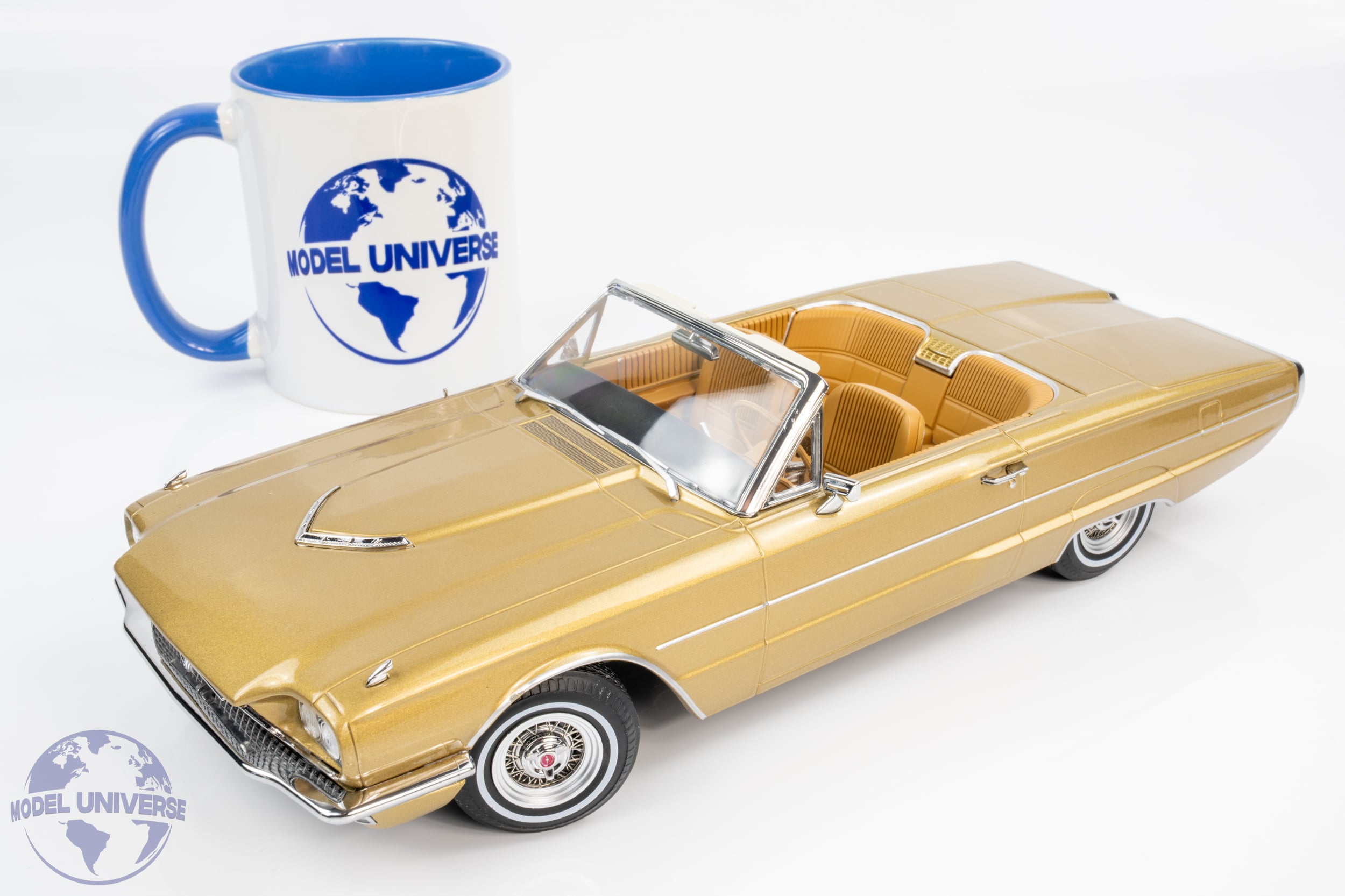 KK Scale - 1:18 Ford Thunderbird Cabriolet 1966 Gold Metallic / White Roof - Diecast Model 11 KK Scale - 1:18 Ford Thunderbird Cabriolet 1966 Gold Metallic / White Roof - Diecast Model