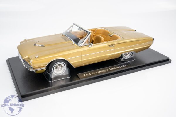 KK Scale - 1:18 Ford Thunderbird Cabriolet 1966 Gold Metallic / White Roof - Diecast Model 17 KK Scale - 1:18 Ford Thunderbird Cabriolet 1966 Gold Metallic / White Roof - Diecast Model
