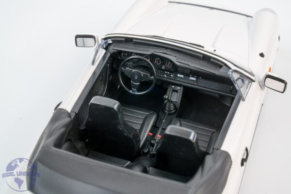 KK Scale - 1:18 Porsche 911 SC Cabrio 1983 White - Diecast Model 21 KK Scale - 1:18 Porsche 911 SC Cabrio 1983 White - Diecast Model