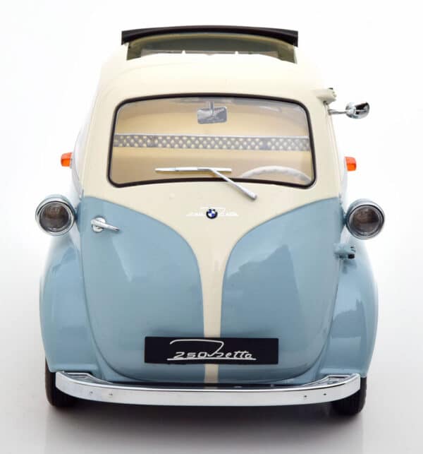 kk scale - 1:12 bmw 250 isetta 1959 light blue/white
