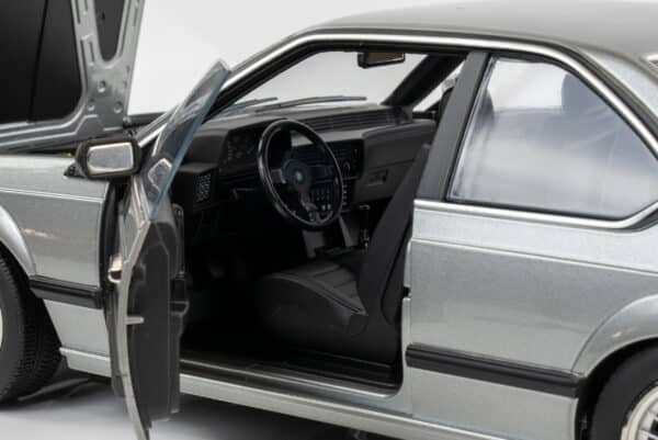 KK Scale - 1:12 BMW M635 CSI 1987 Grey Metallic (KKDC120162) Diecast Model 15 KK Scale - 1:12 BMW M635 CSI 1987 Grey Metallic (KKDC120162) Diecast Model