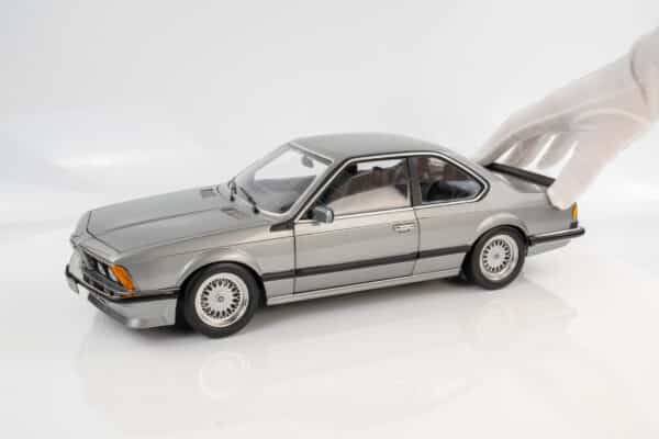 KK Scale - 1:12 BMW M635 CSI 1987 Grey Metallic (KKDC120162) Diecast Model 14 KK Scale - 1:12 BMW M635 CSI 1987 Grey Metallic (KKDC120162) Diecast Model