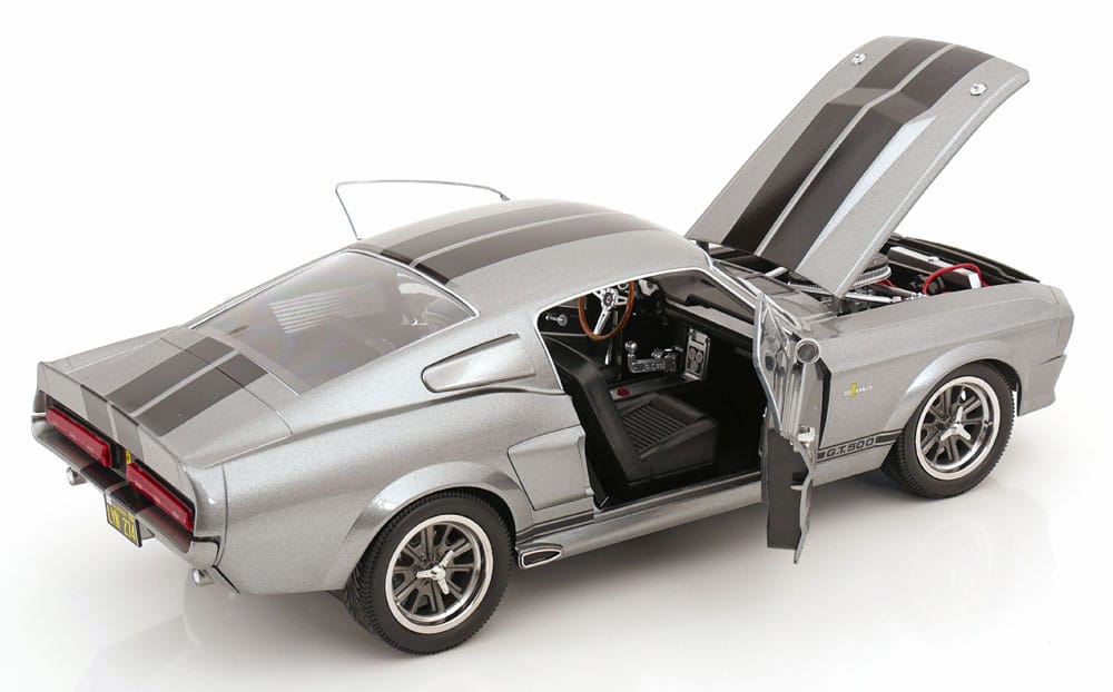 1:12 Scale Ford Mustang Shelby GT500 Replicas by KK Scale Announced