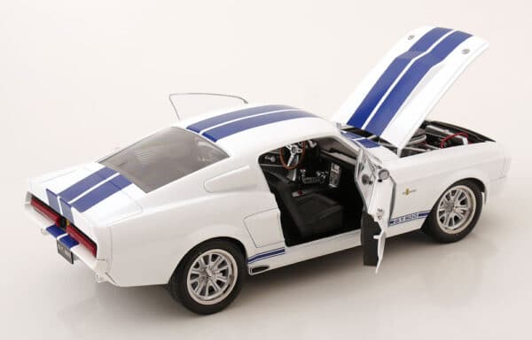 Ford Mustang Shelby GT500 1967 White/Blue - 1:12 Scale Diecast Model by KK Scale