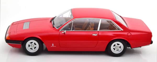 kk scale - 1:18 ferrari 365 gt4 2+2 1972 red (brown interior)