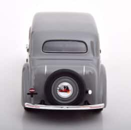 kk scale - 1:18 moskwitsch 400 1946 grey