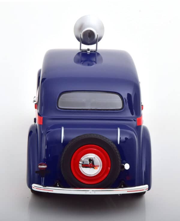 kk scale - 1:18 moskwitsch 400 police with speaker 1946 dark blue