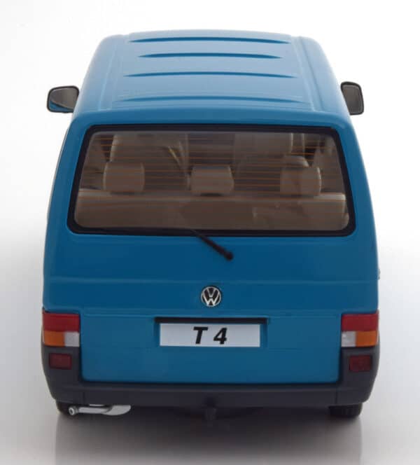 kk scale - 1:18 vw bus t4 caravelle 1992 turquoise limited edition 750 pcs.