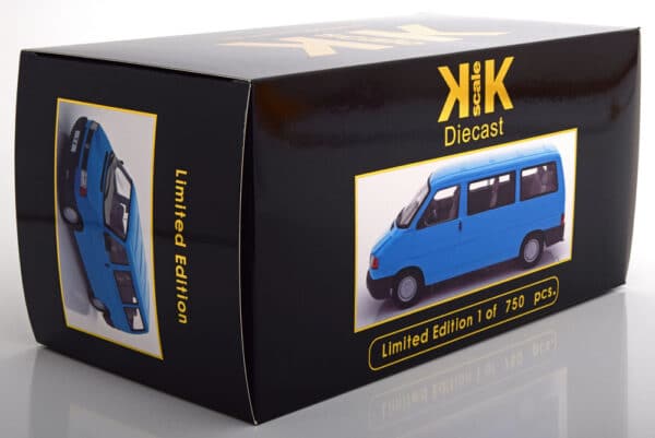 kk scale - 1:18 vw bus t4 caravelle 1992 turquoise limited edition 750 pcs.